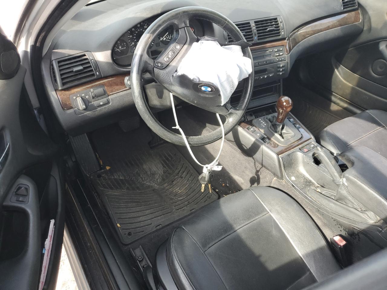 WBAEV33443KL84927 2003 BMW 325 I