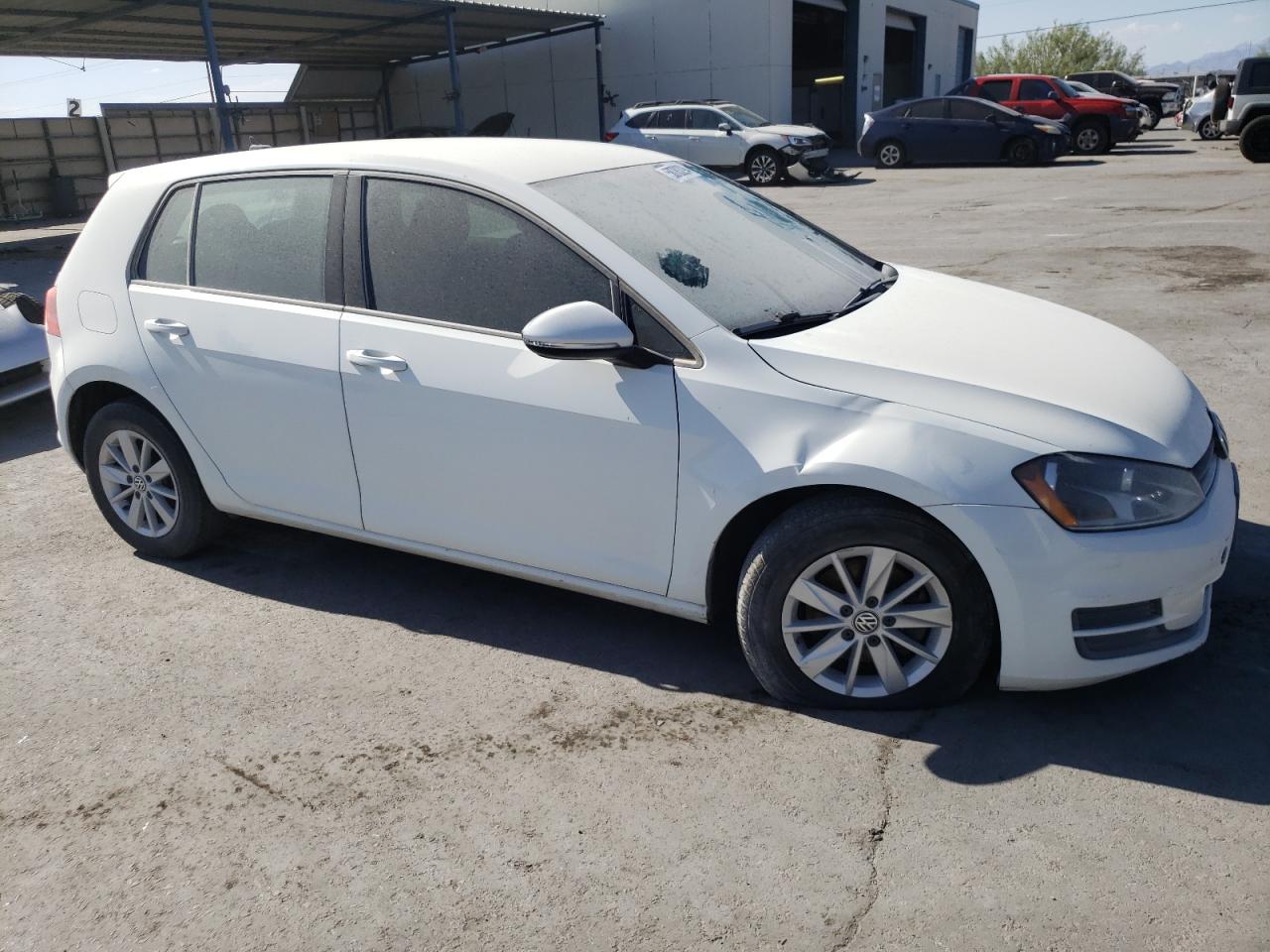 2017 Volkswagen Golf S vin: 3VW217AU7HM055504