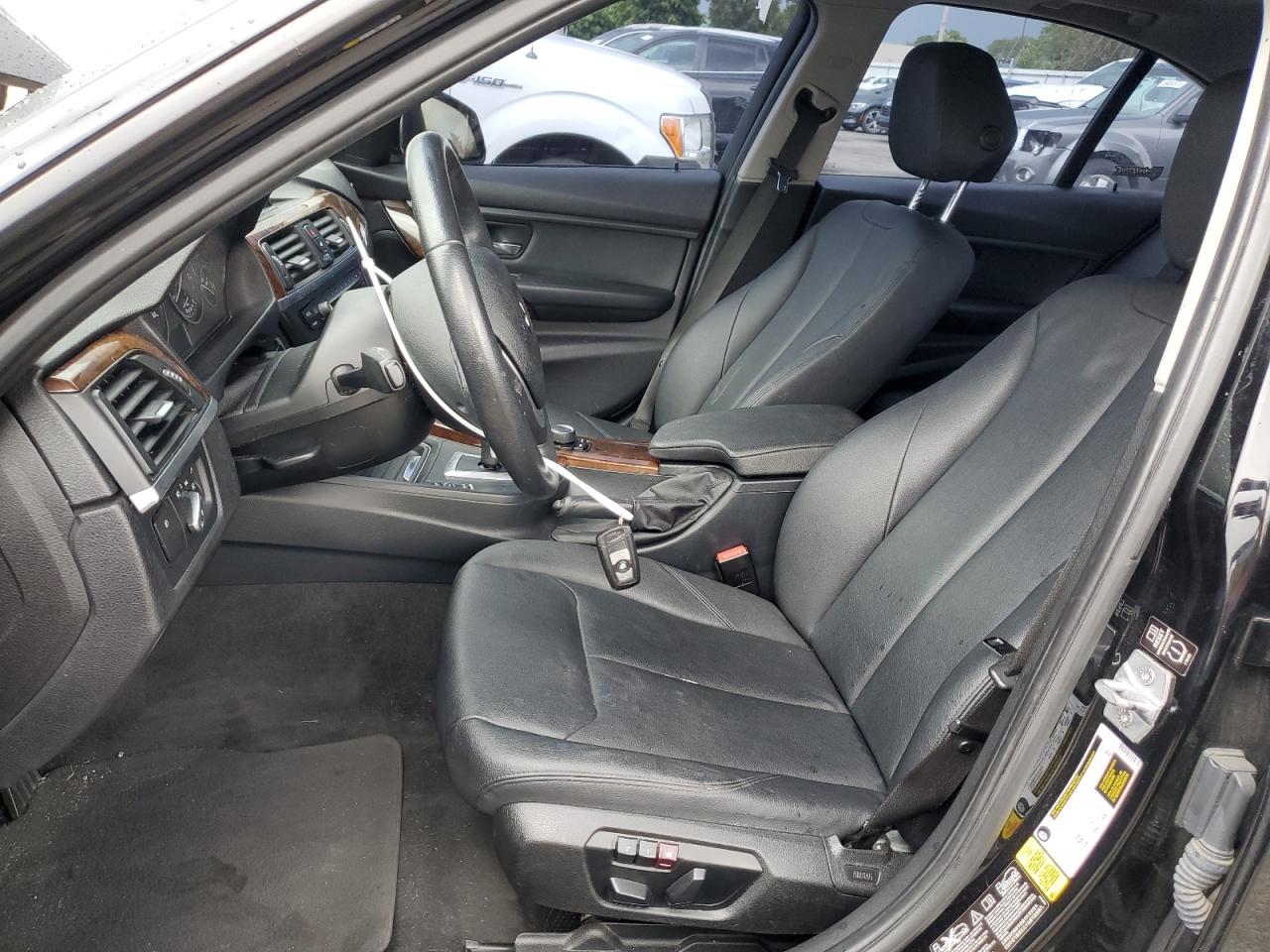 WBA3B3C5XEJ978732 2014 BMW 328 Xi