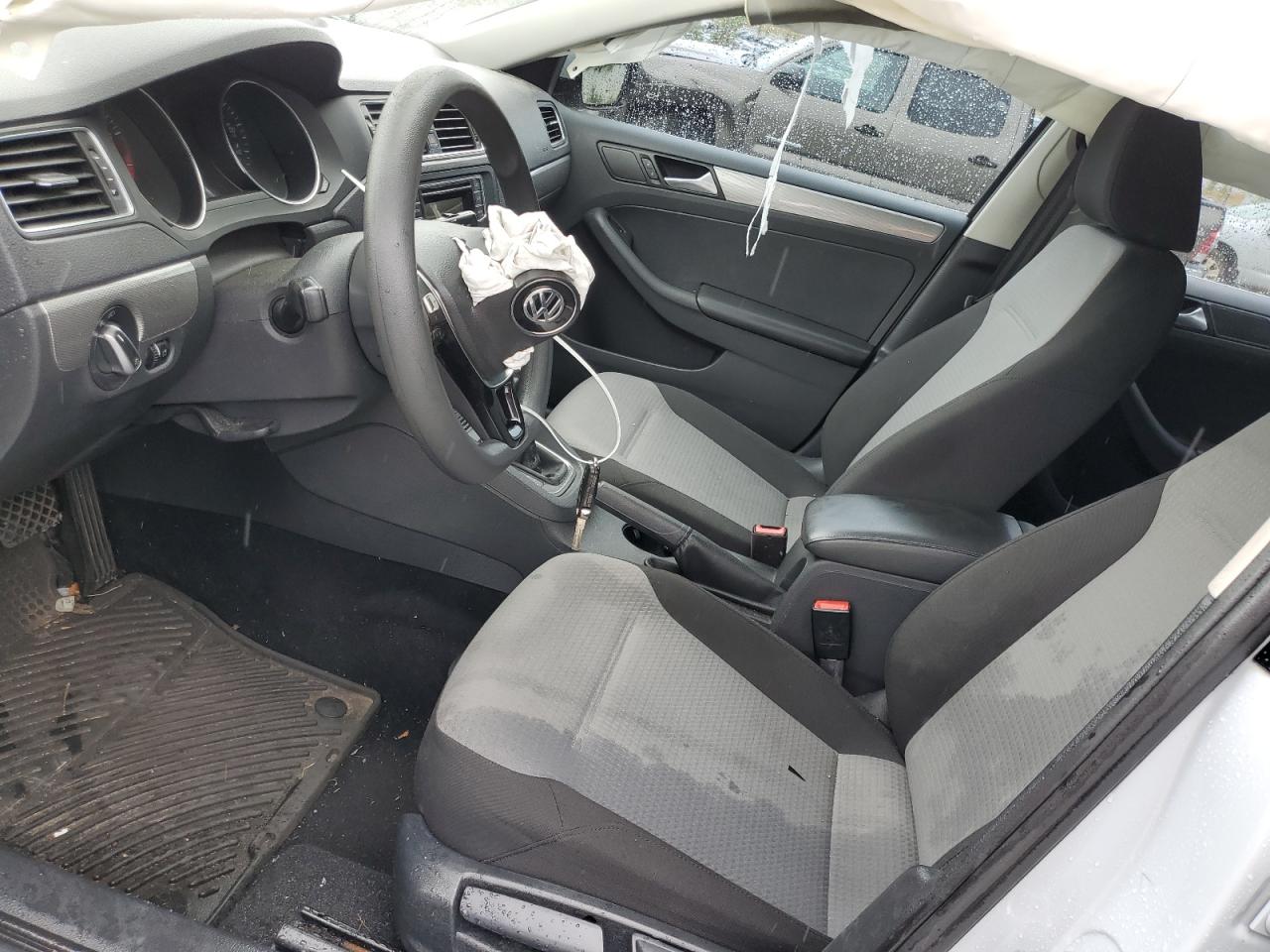 3VW2B7AJ1HM335552 2017 Volkswagen Jetta S