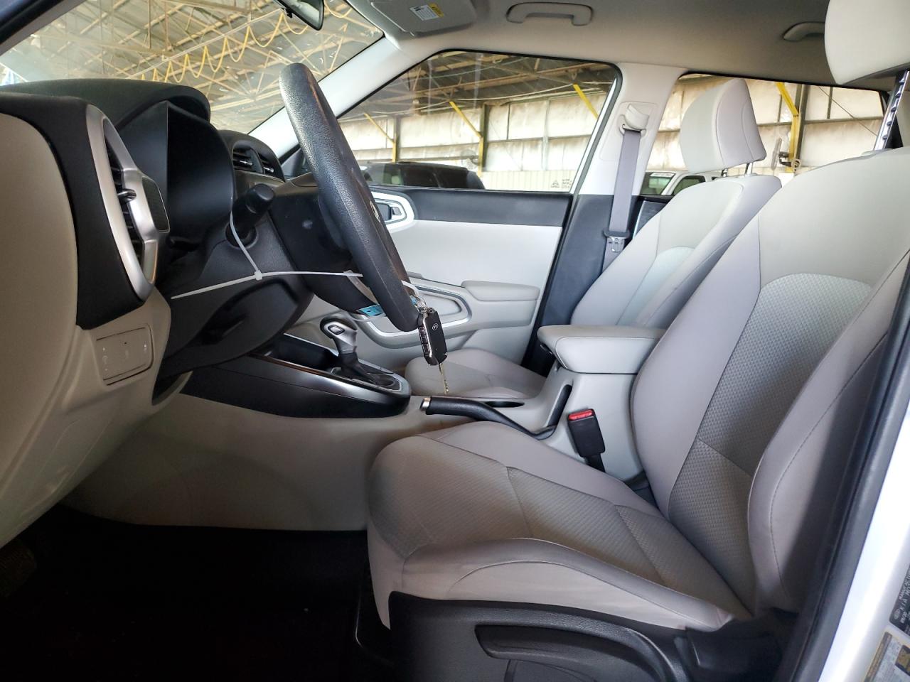 KNDJ23AU8M7756173 2021 Kia Soul Lx