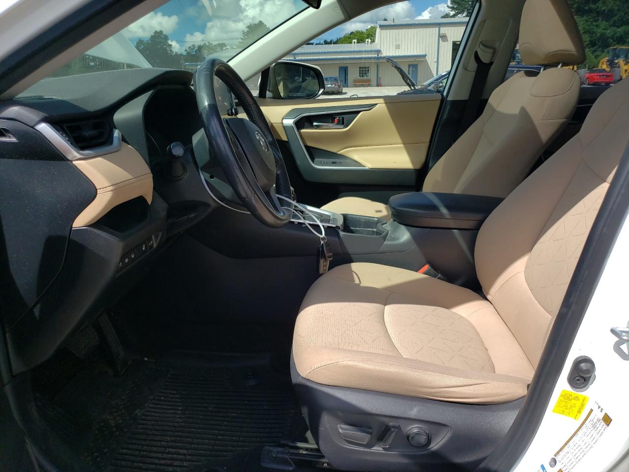 JTMP1RFV0KD011014 TOYOTA RAV4 2019