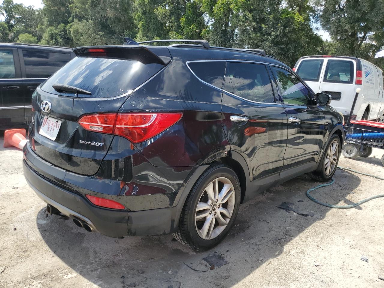 5XYZU3LA2DG097123 2013 Hyundai Santa Fe Sport