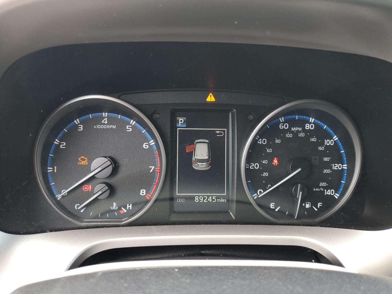 JTMRFREV5HD202304 2017 Toyota Rav4 Xle