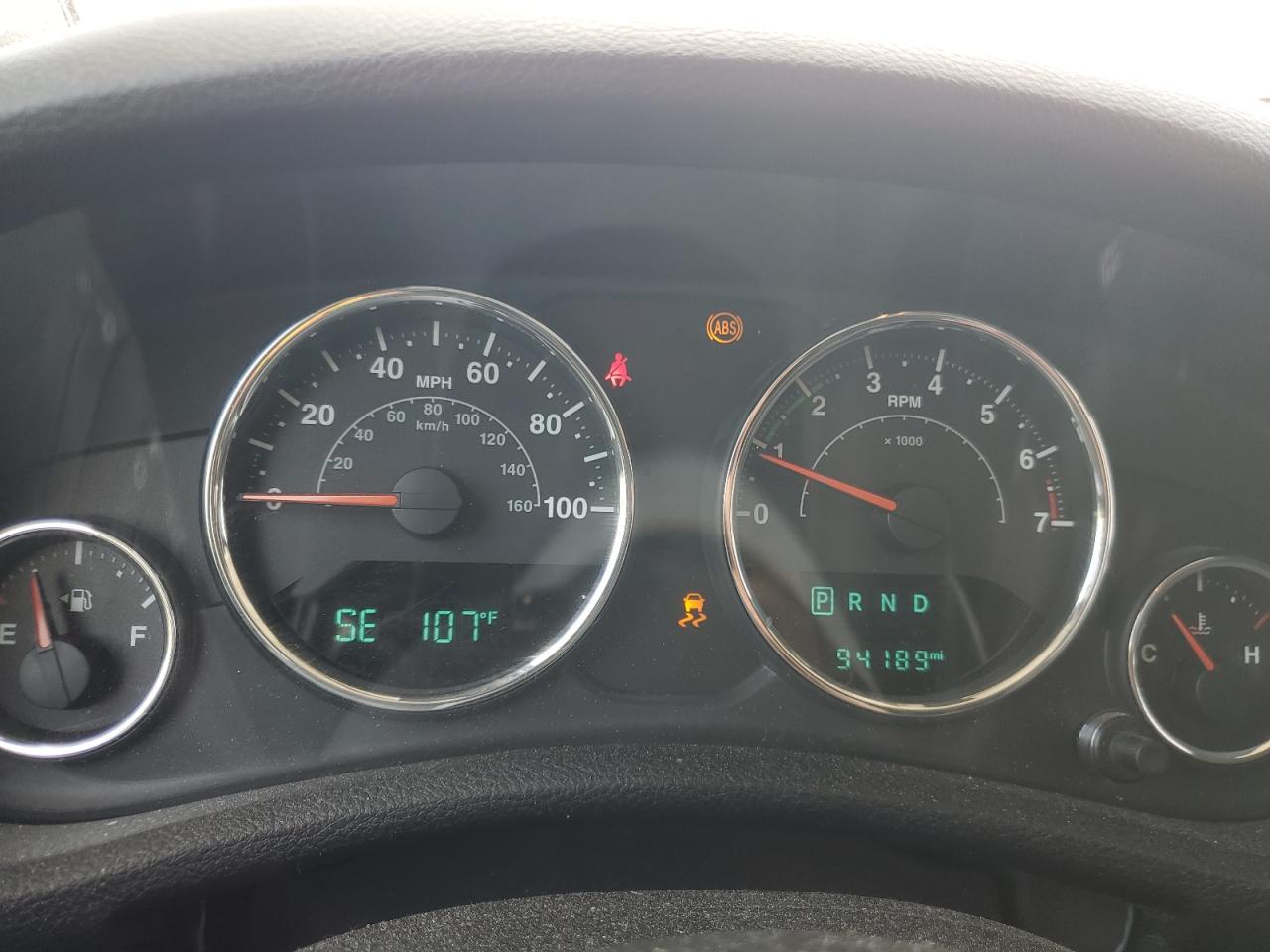 1C4BJWDG0GL237094 2016 Jeep Wrangler Unlimited Sport