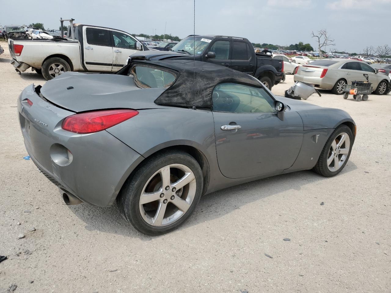 1G2MB35B16Y119049 2006 Pontiac Solstice