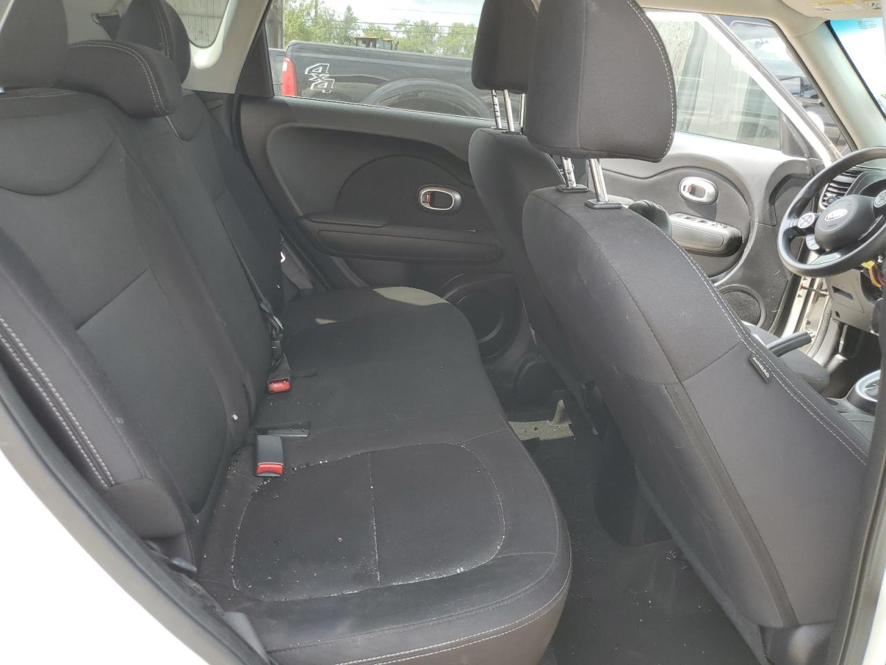 KNDJN2A24K7687088 2019 Kia Soul