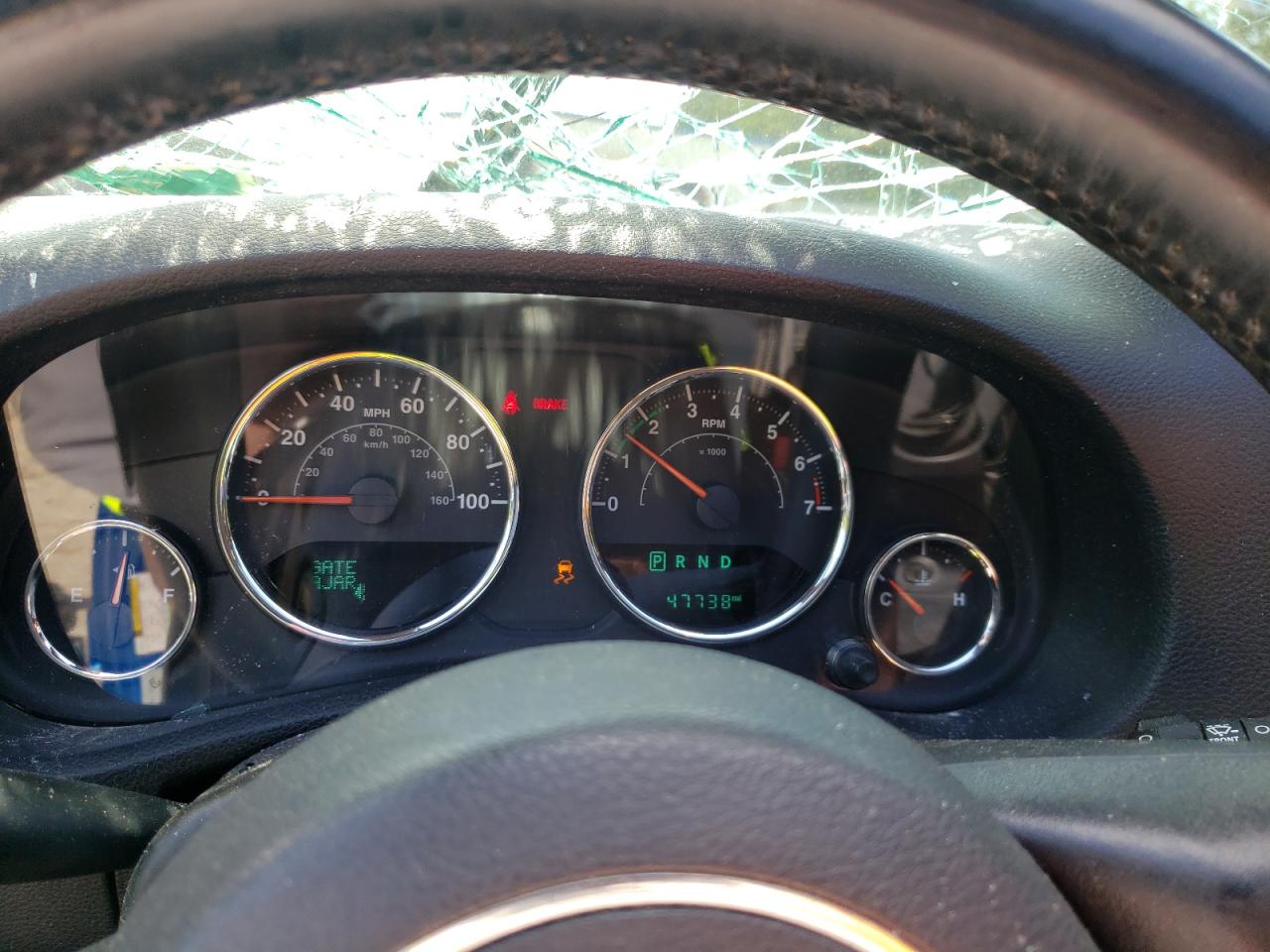 1C4BJWEG8GL170419 2016 Jeep Wrangler Unlimited Sahara