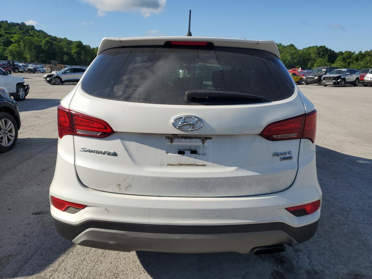 5XYZTDLB5JG551099 2018 Hyundai Santa Fe Sport