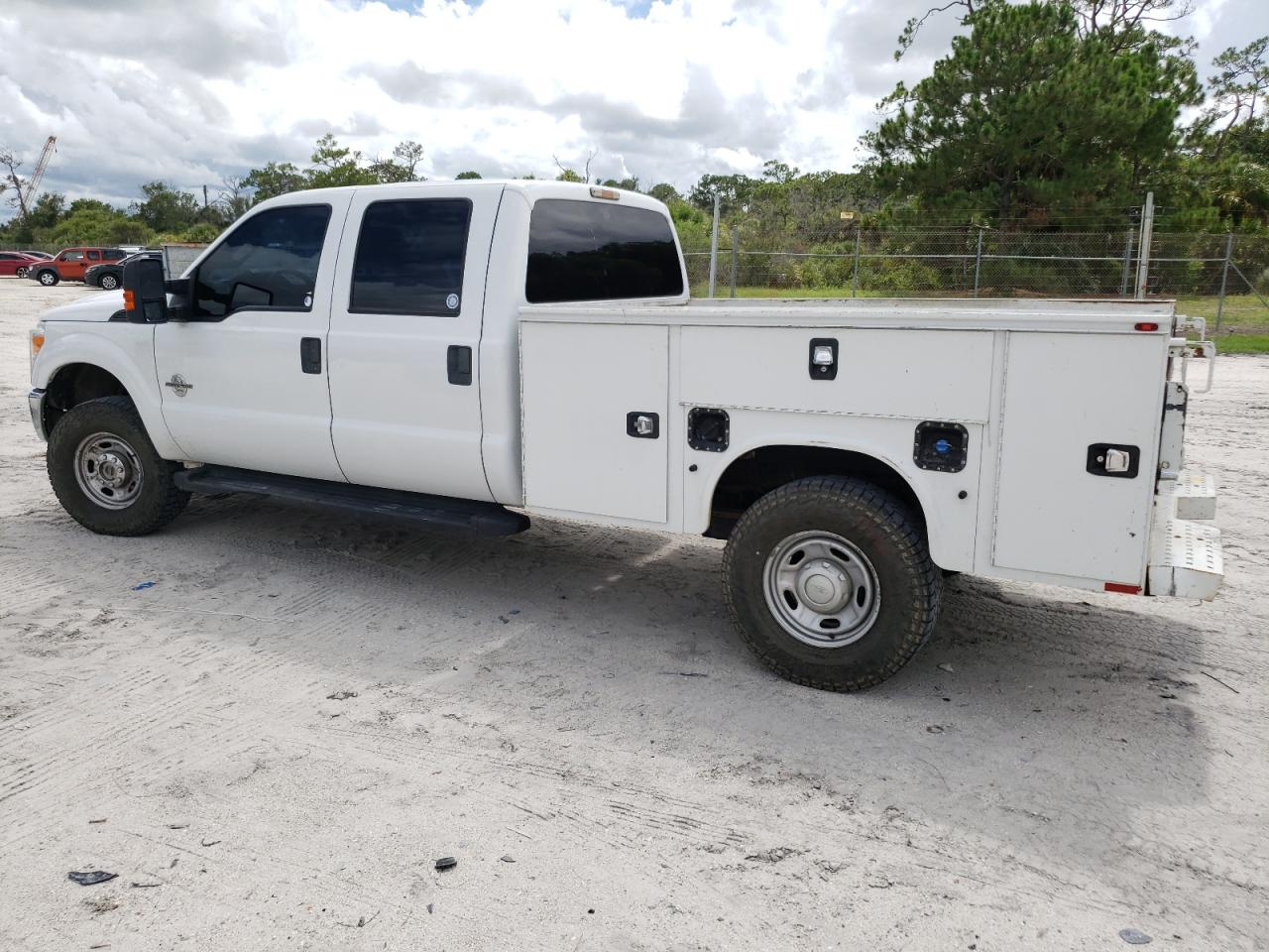 2014 Ford F250 Super Duty vin: 1FT7W2BTXEEB60008