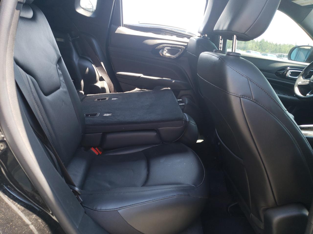 3C4NJDFB1NT163222 2022 Jeep Compass Latitude Lux