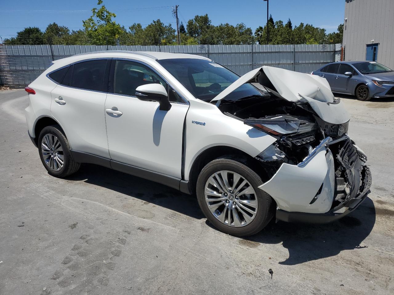 2021 Toyota Venza Le vin: JTEAAAAHXMJ044451