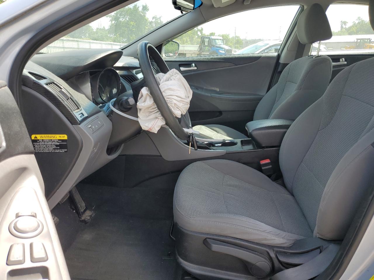 5NPEB4AC3DH750307 2013 Hyundai Sonata Gls