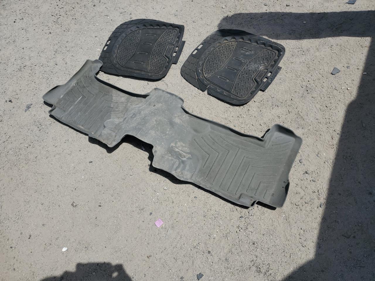 1GNDS13S852361624 2005 Chevrolet Trailblazer Ls