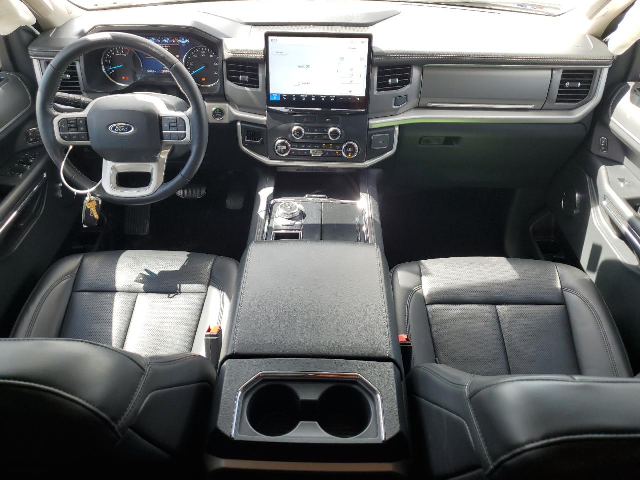 1FMJU1HT2NEA49137 2022 Ford Expedition Xlt