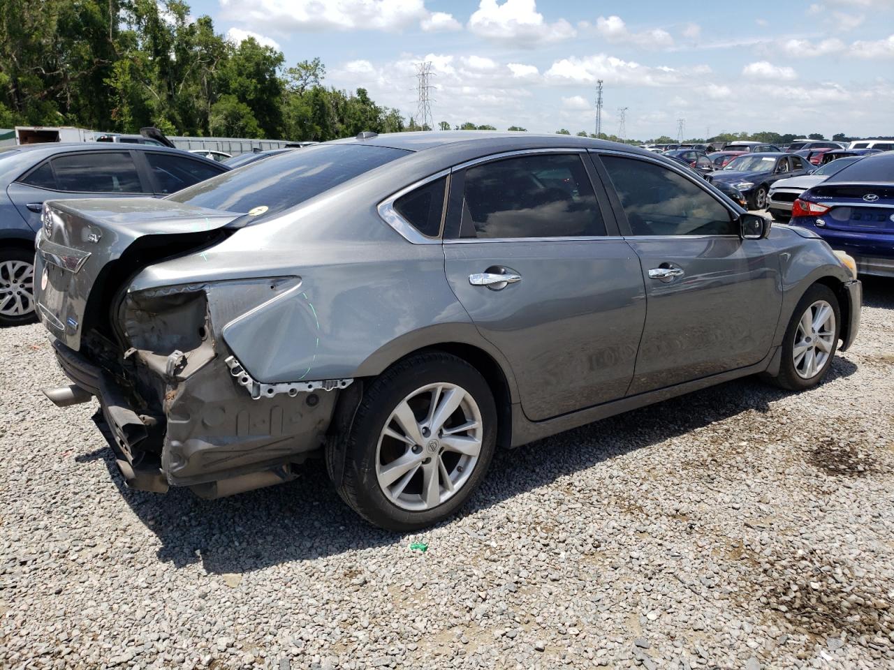 1N4AL3AP7FC240202 2015 Nissan Altima 2.5