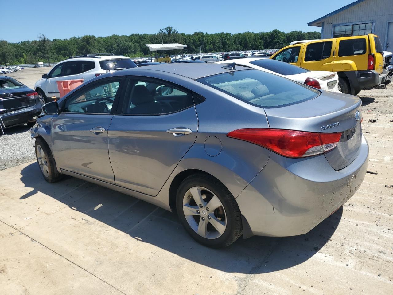 2013 Hyundai Elantra Gls vin: KMHDH4AE6DU573880