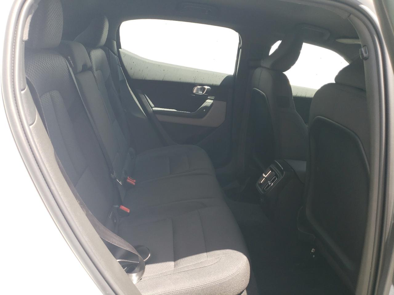 YSMED3KA9PL138313 2023 Polestar 2