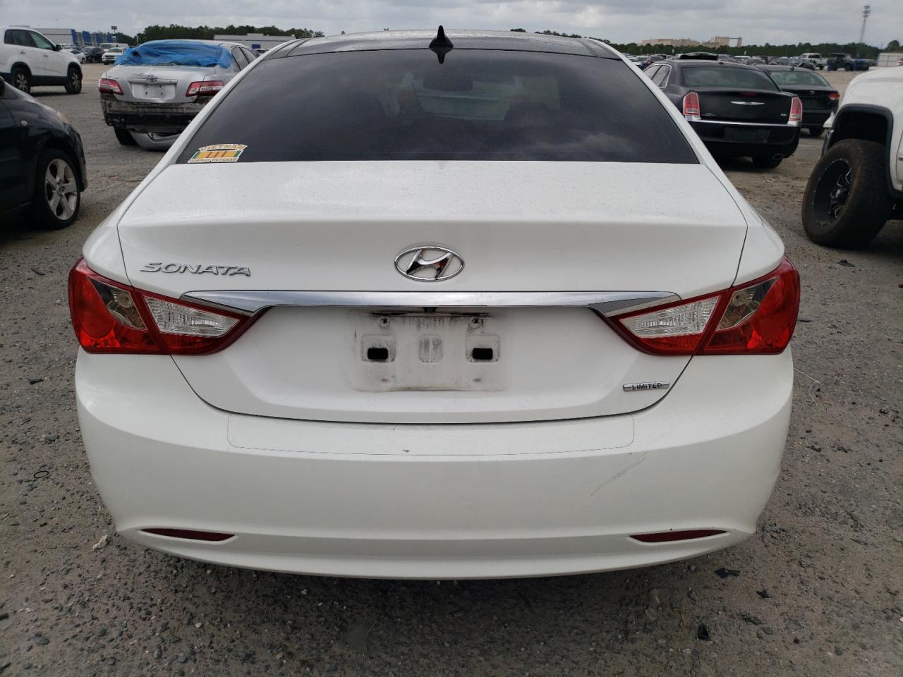 5NPEC4AC8DH518931 2013 Hyundai Sonata Se