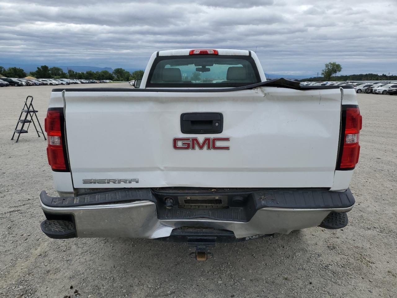 1GTN2LEH2JZ318473 2018 GMC Sierra K1500