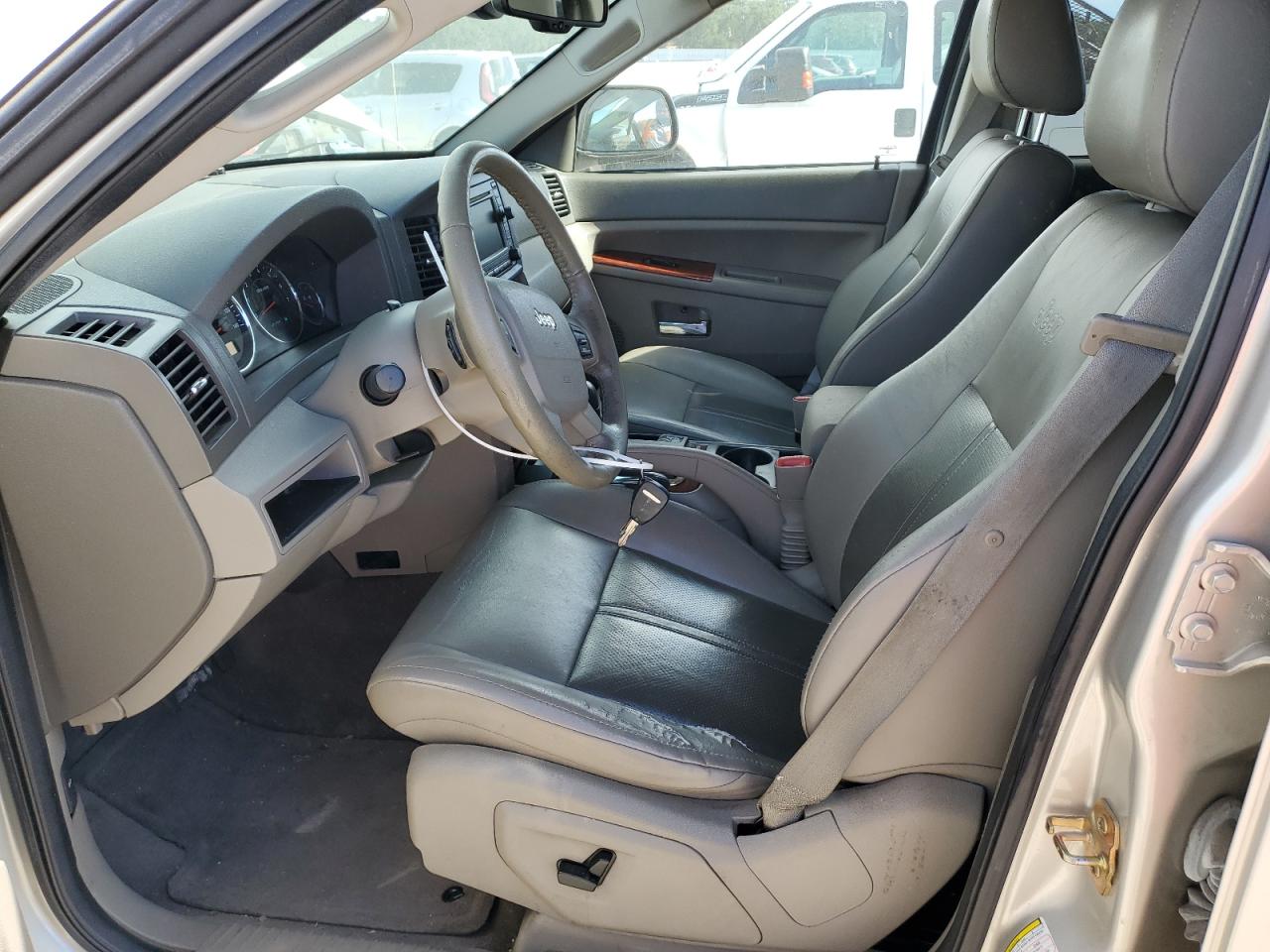 1J4HR58N16C359042 2006 Jeep Grand Cherokee Limited