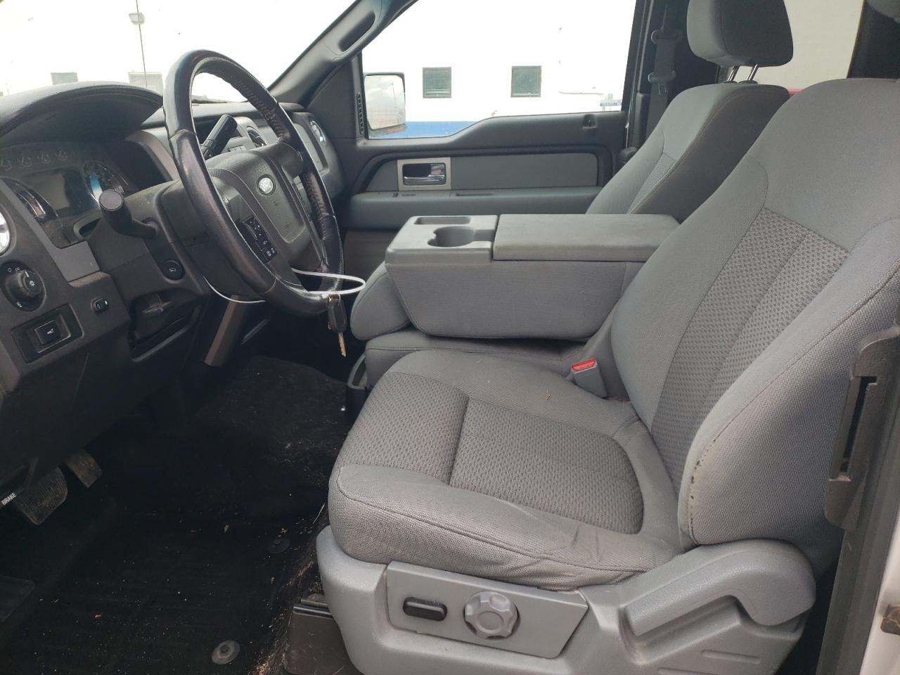 1FTFX1EF6BFB70856 2011 Ford F150 Super Cab