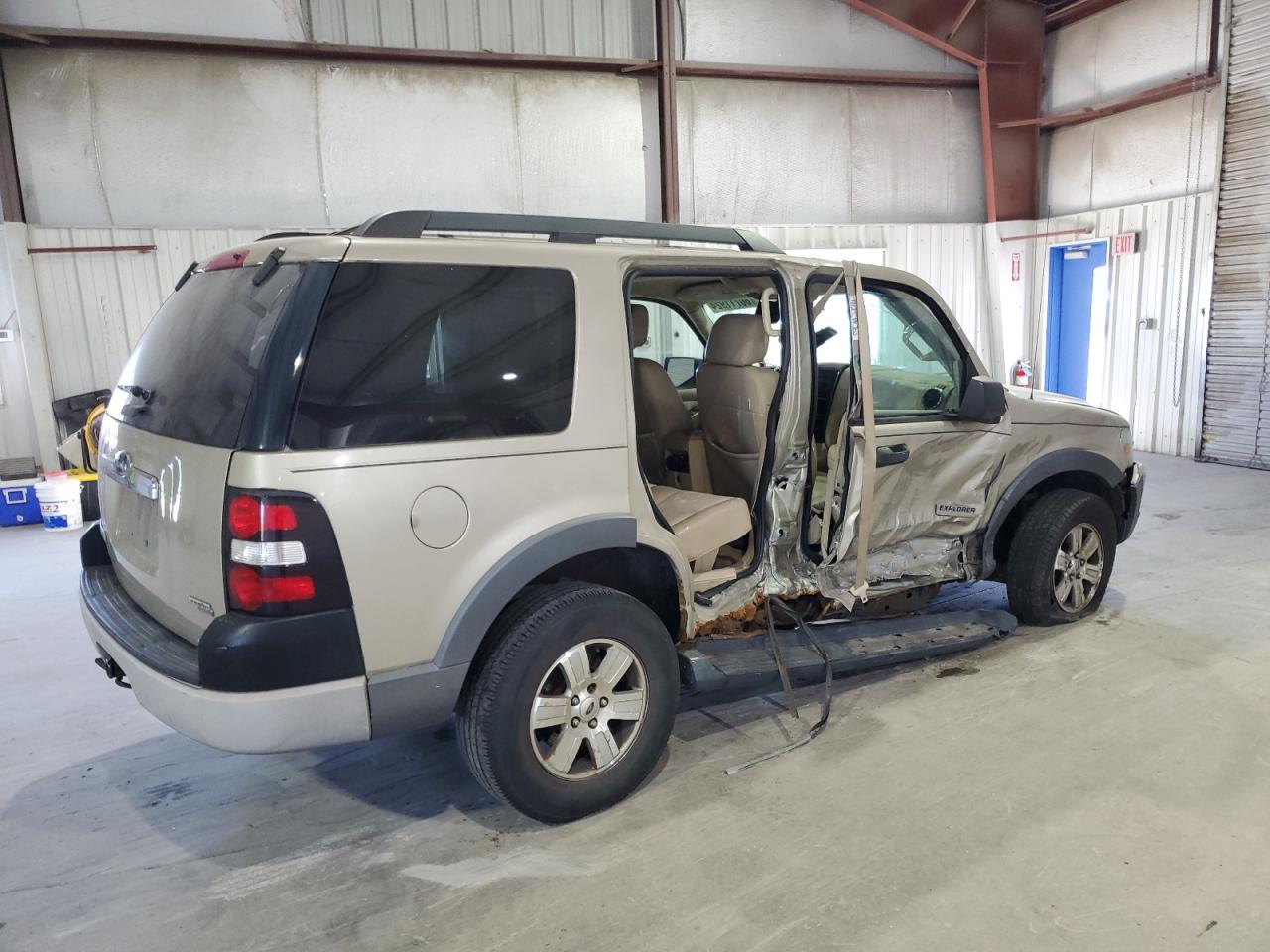 1FMEU73E46ZA09875 2006 Ford Explorer Xlt