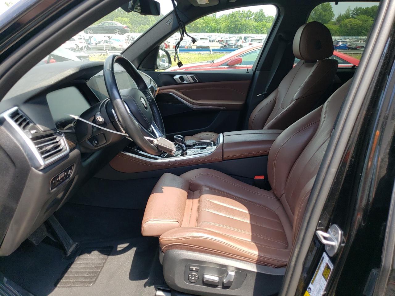 5UXCR6C55KLK85811 2019 BMW X5 xDrive40I