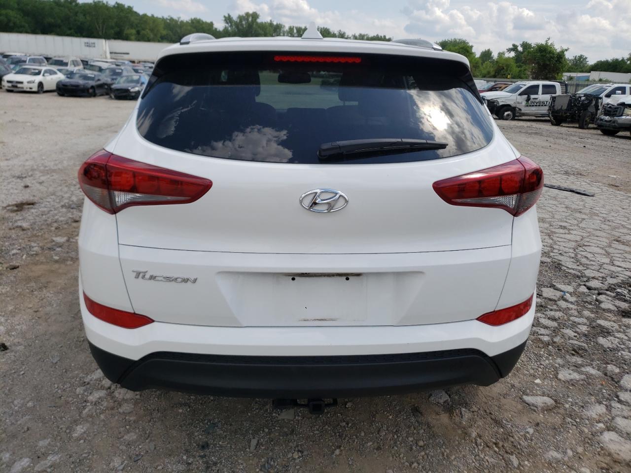 KM8J33A4XJU634081 2018 Hyundai Tucson Sel