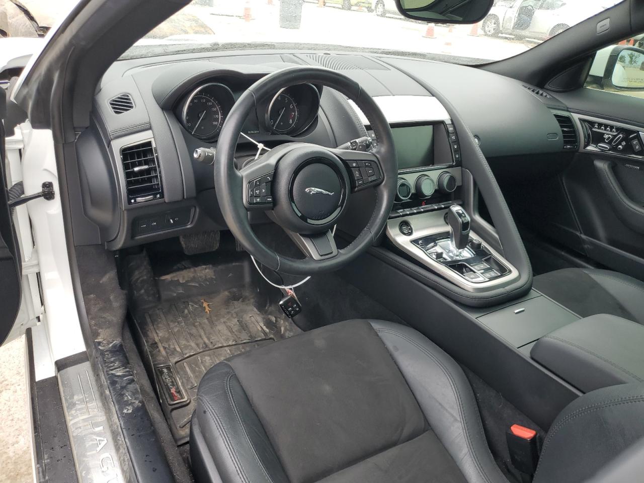 SAJWA6AT2G8K32339 2016 Jaguar F-Type