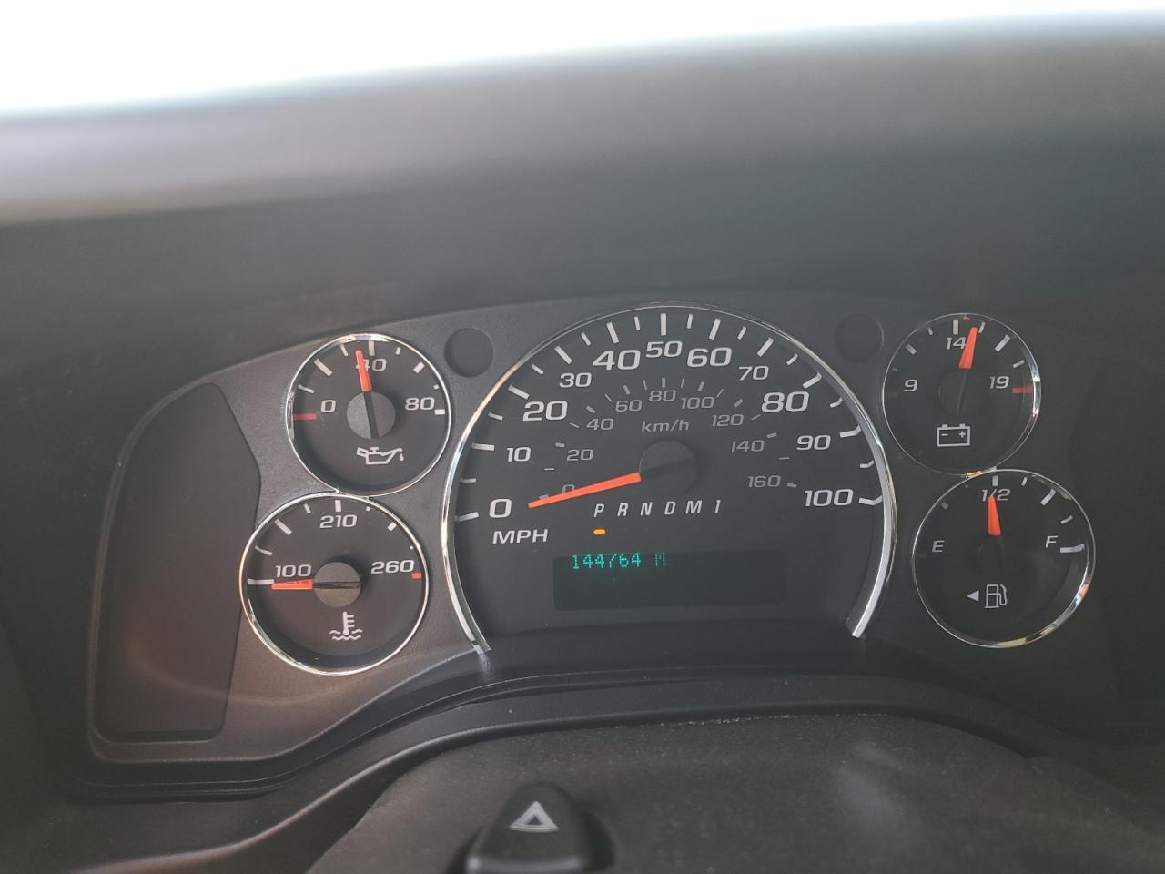 1GCWGFCB1E1136225 2014 Chevrolet Express G2500