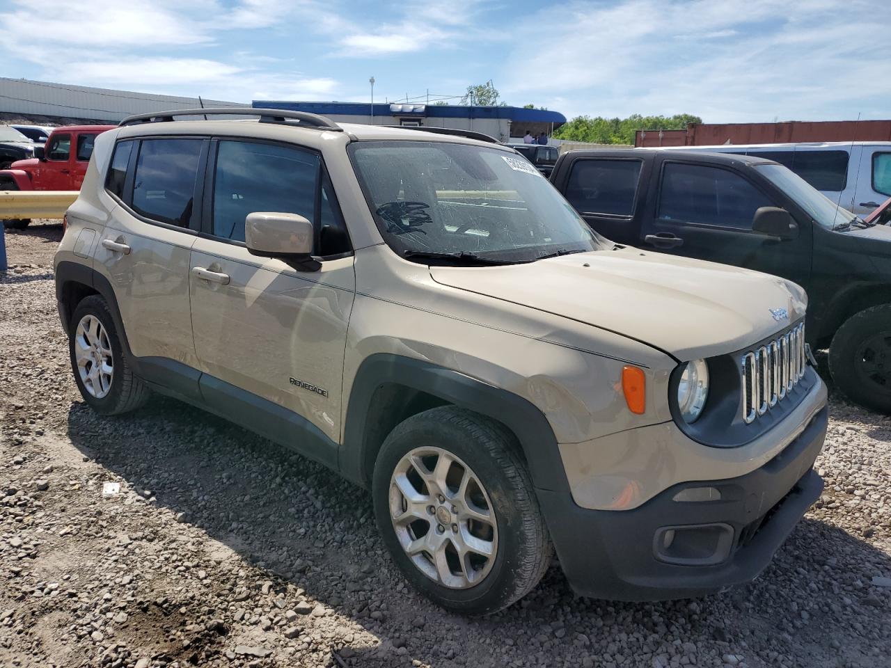 ZACCJABTXGPE18335 2016 Jeep Renegade Latitude