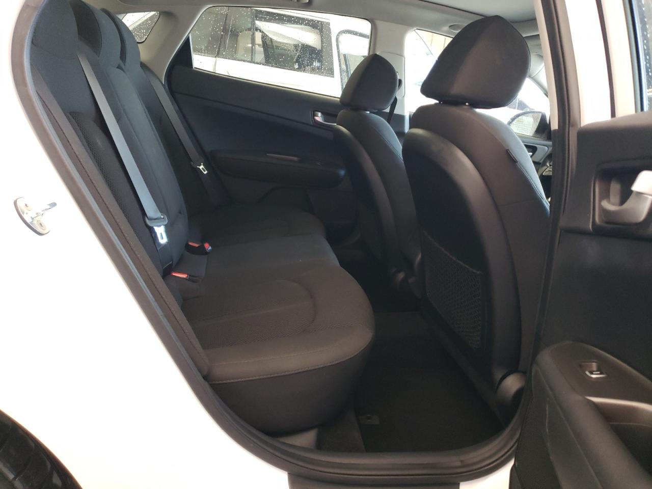 5XXGT4L37KG339939 2019 Kia Optima Lx