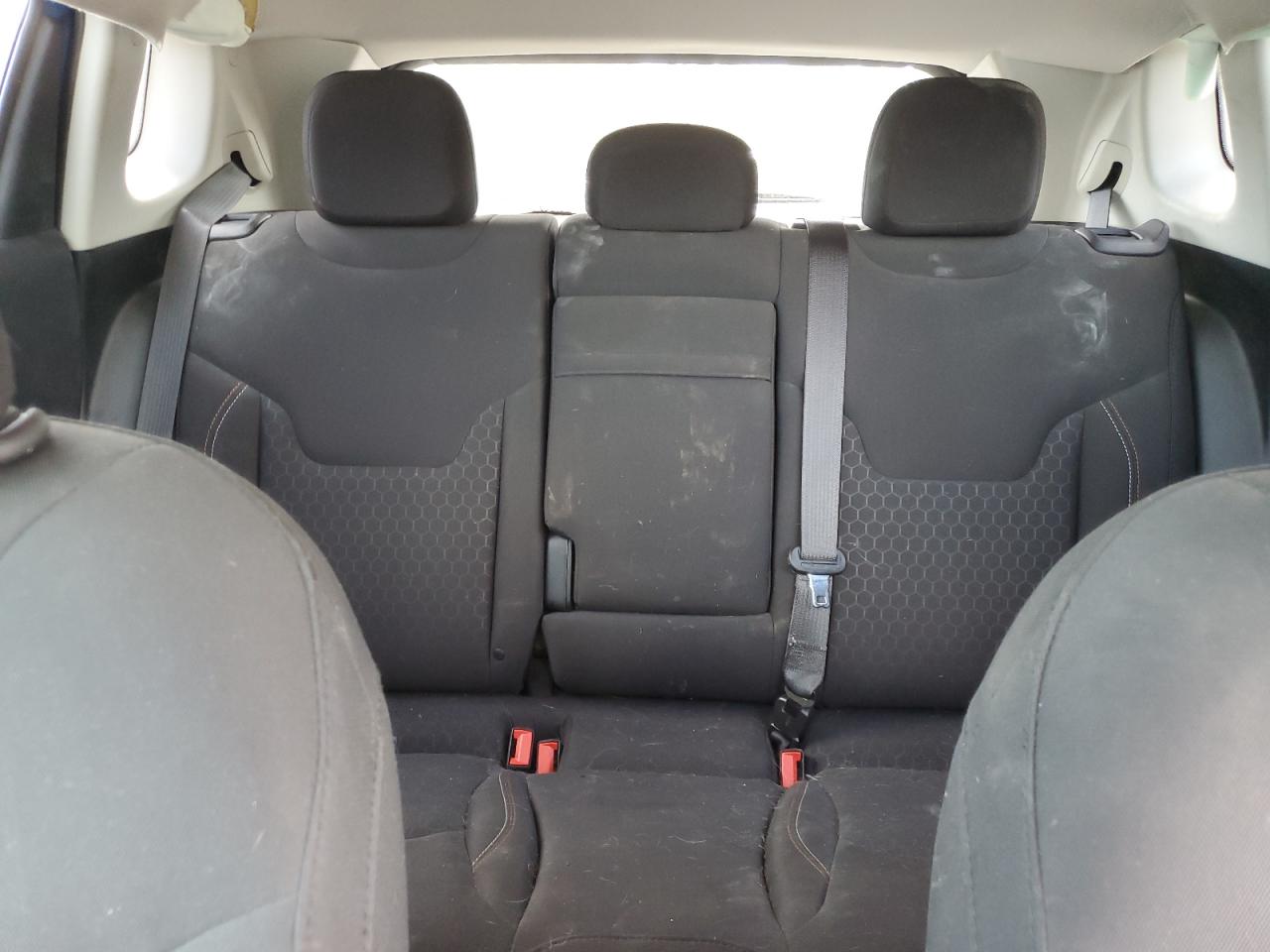 3C4NJCAB0JT338569 2018 Jeep Compass Sport