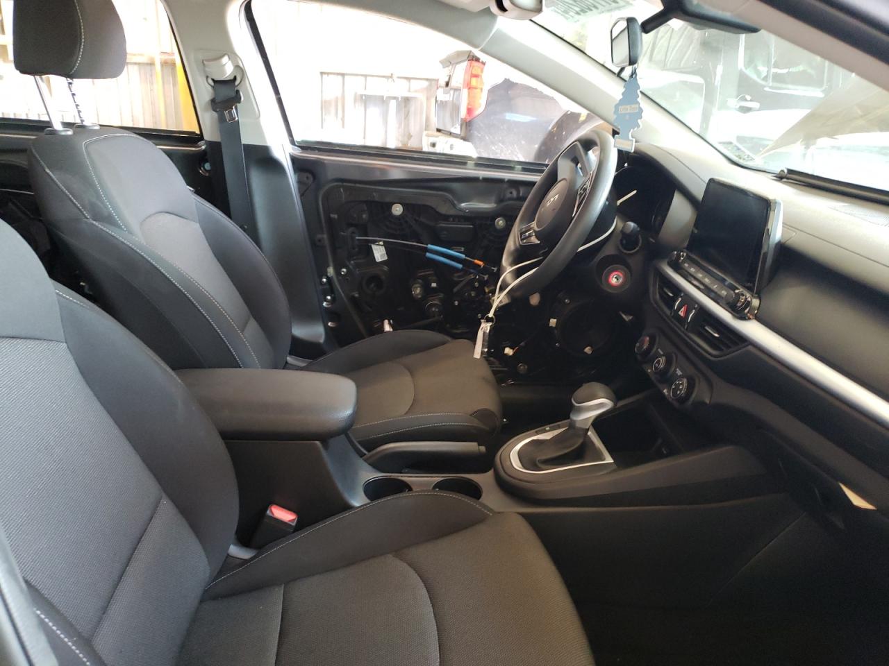 3KPF24AD8NE456646 2022 Kia Forte Fe