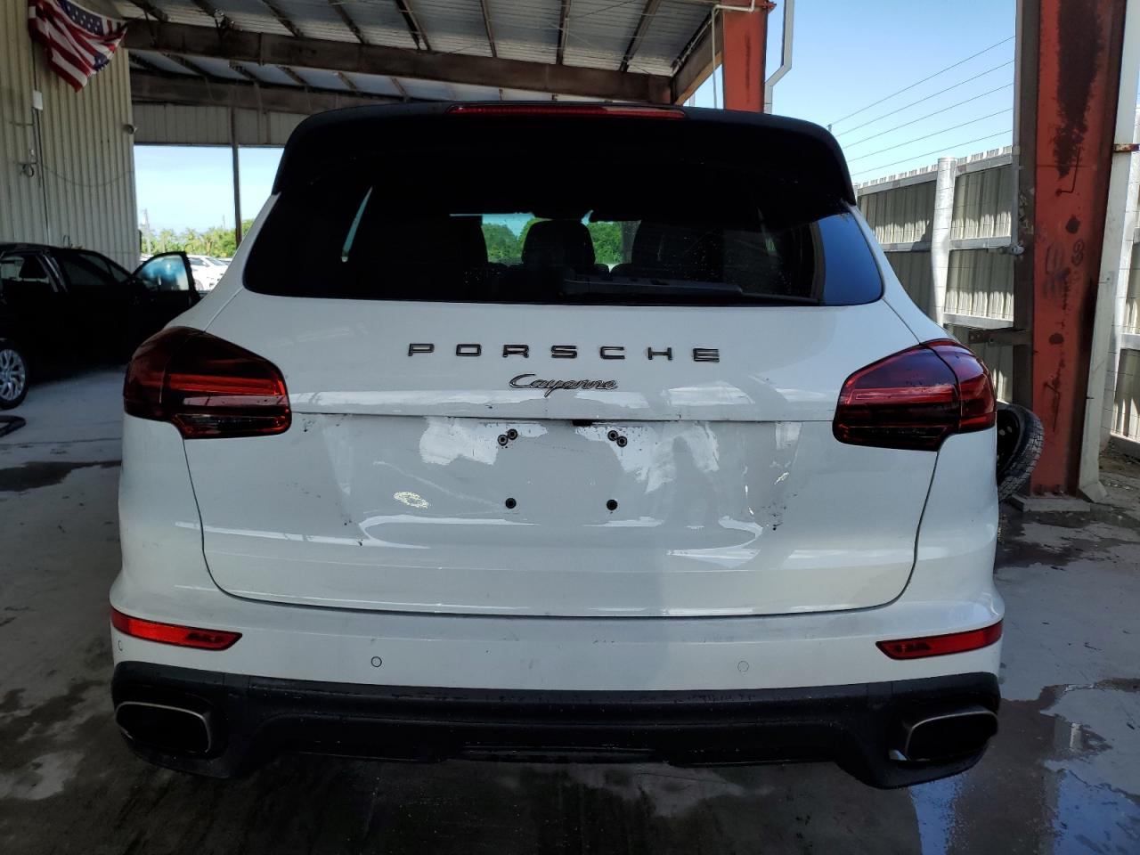 WP1AA2A22GKA11317 2016 Porsche Cayenne