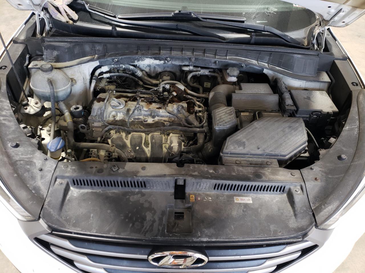 KM8J23A42JU616757 2018 Hyundai Tucson Se