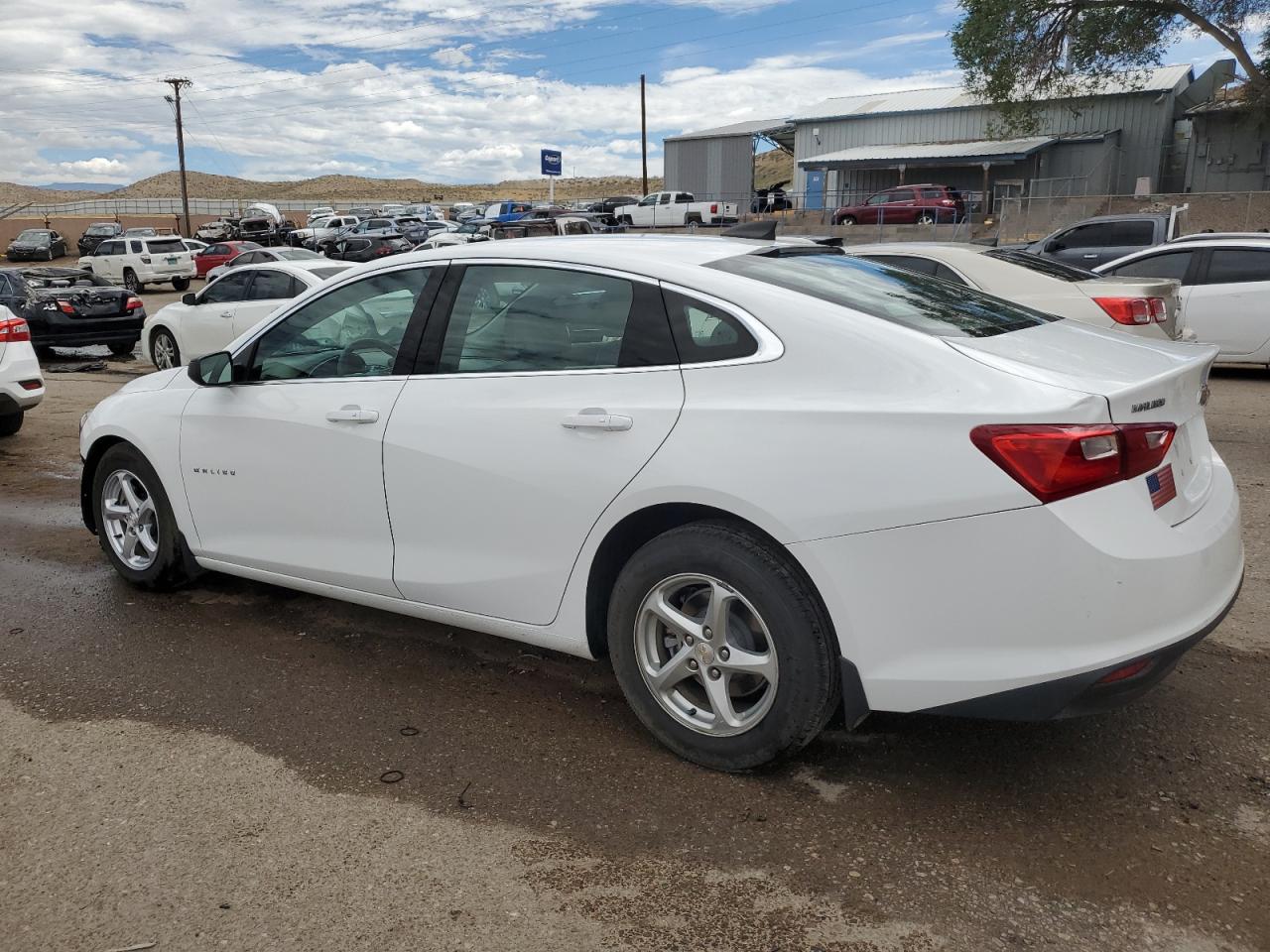 2018 Chevrolet Malibu Ls vin: 1G1ZB5ST5JF292399