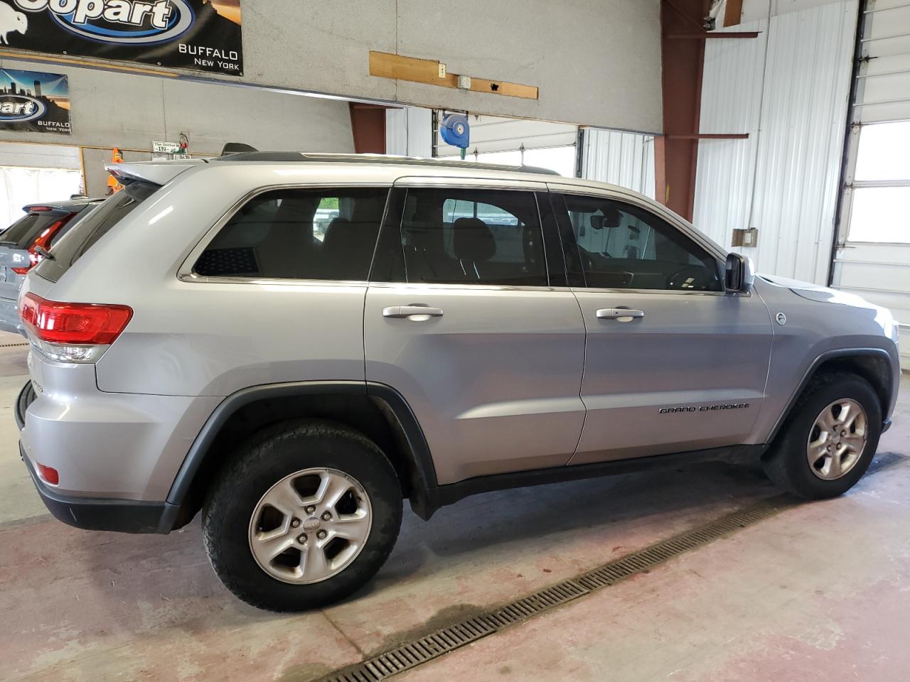 2017 Jeep Grand Cherokee Laredo vin: 1C4RJFAG3HC875246