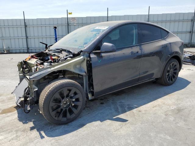 VIN 7SAYGAEE7RF995256 2024 Tesla MODEL Y no.1