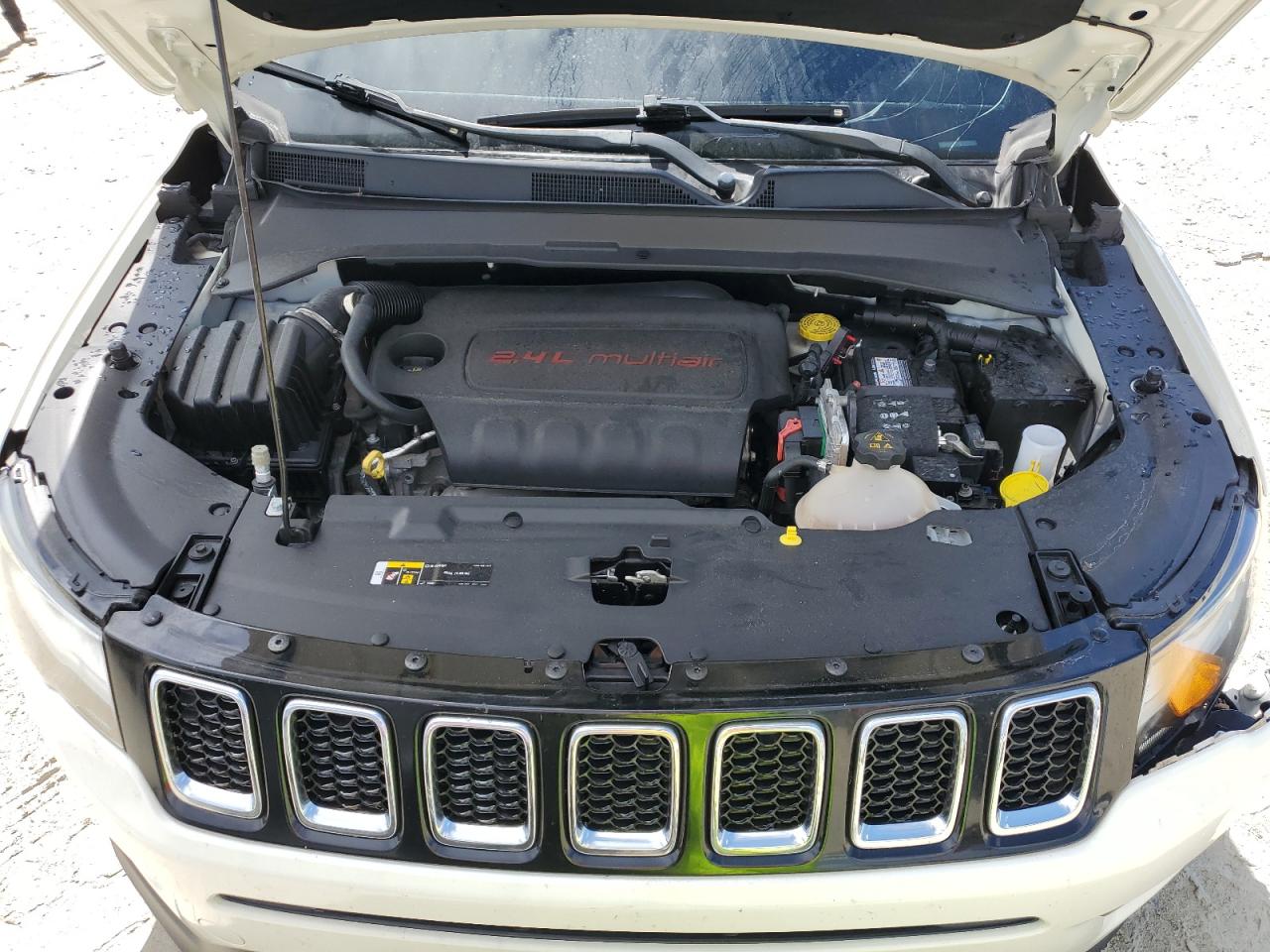 3C4NJCBB9KT678285 JEEP COMPASS 2019