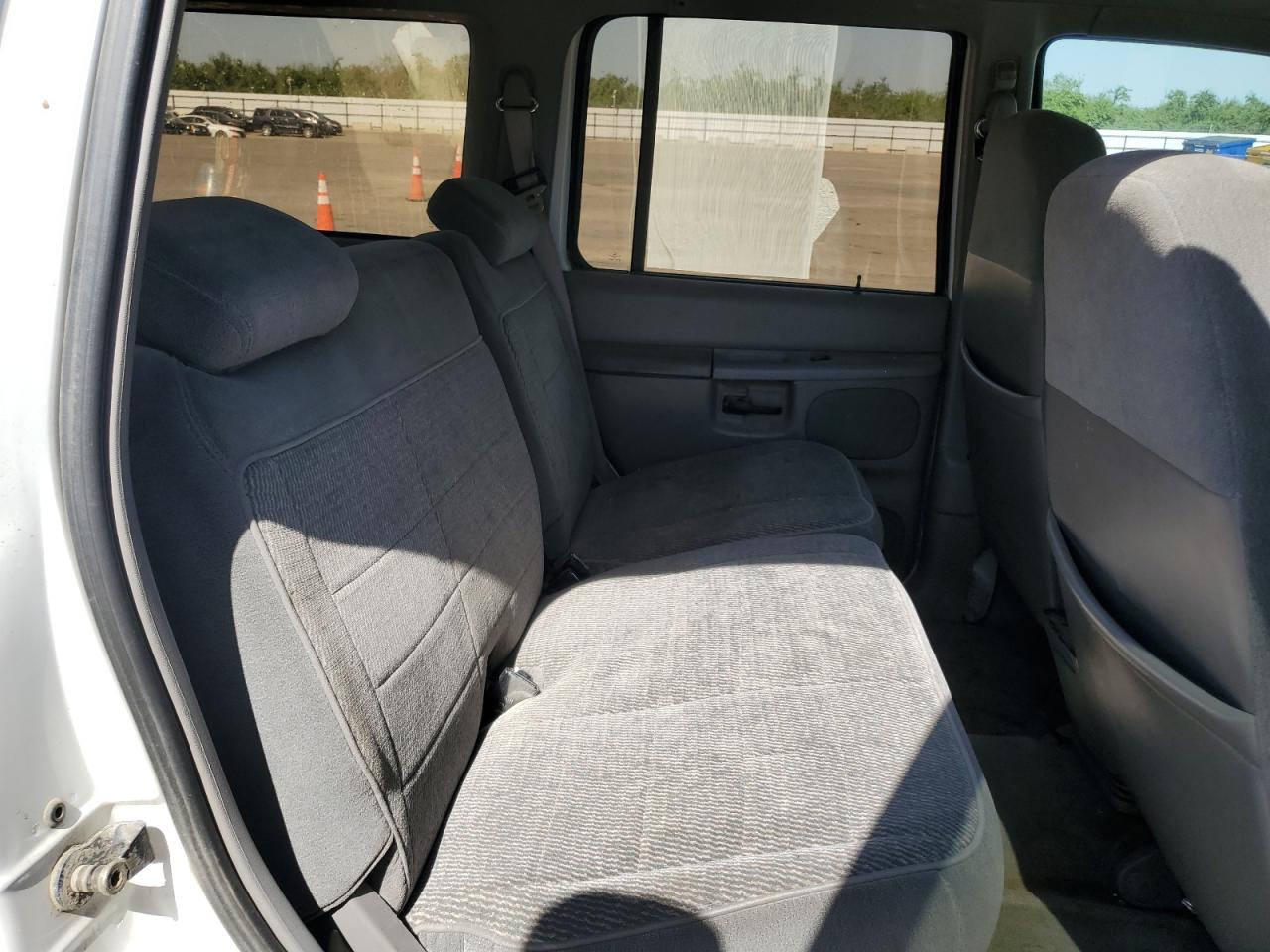 1FMDU32P5VZA75907 1997 Ford Explorer