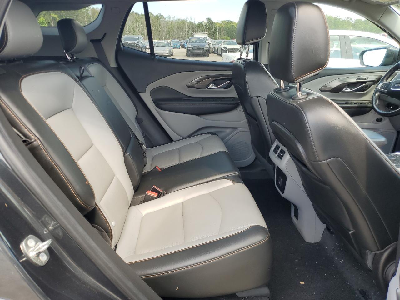 3GKALPEV9JL364211 2018 GMC Terrain Slt