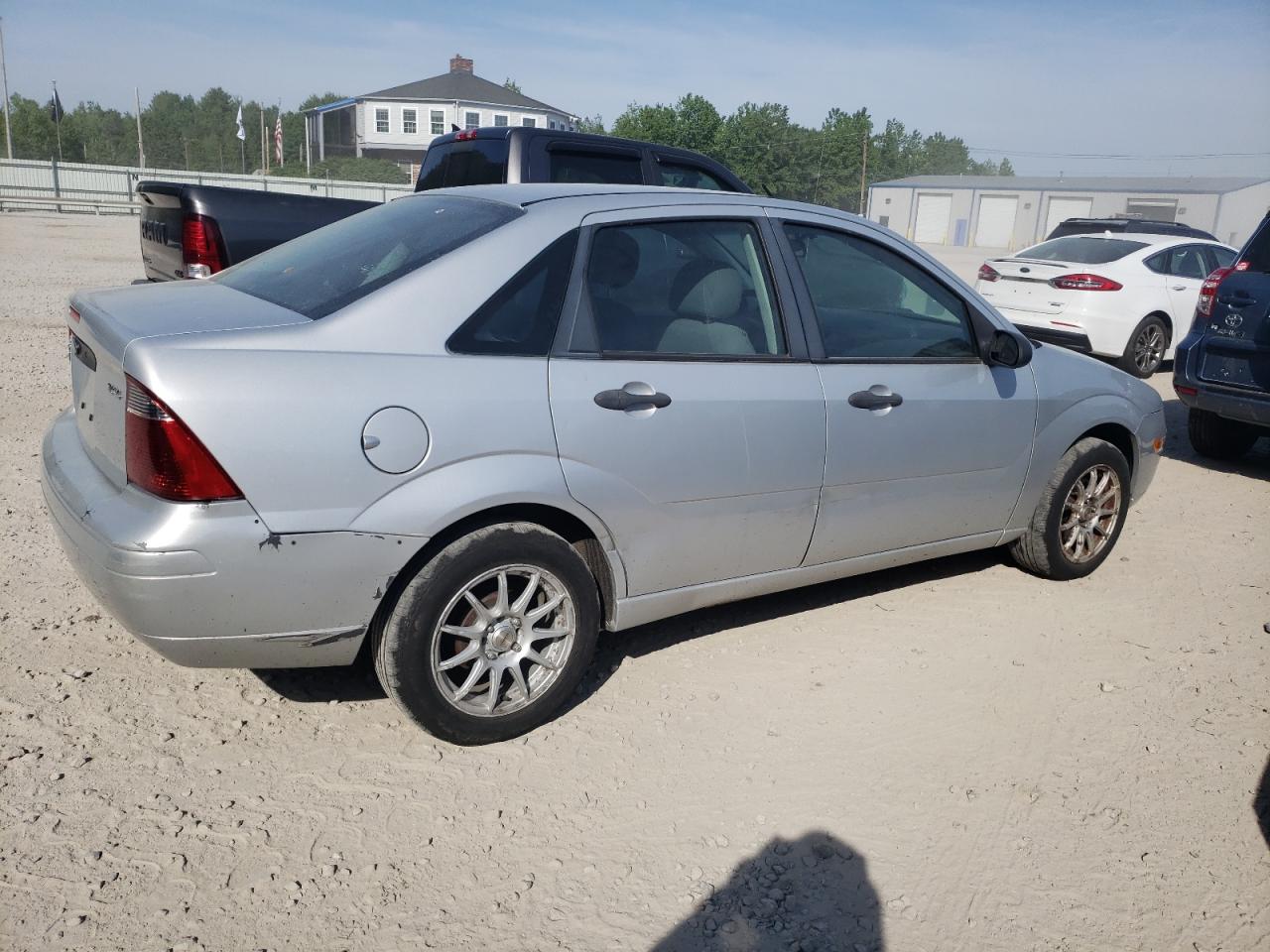 1FAHP34N66W243989 2006 Ford Focus Zx4