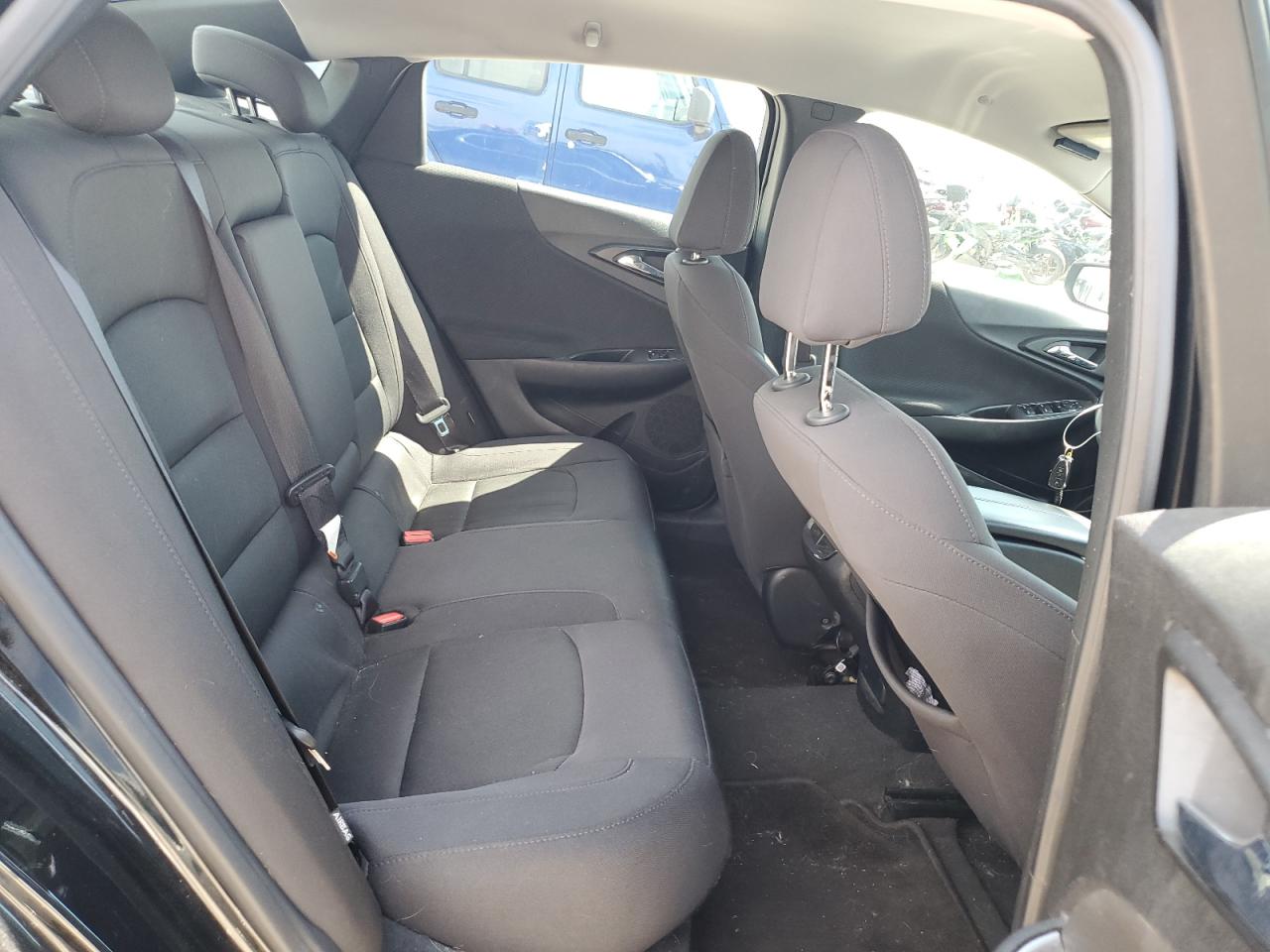 1G1ZE5ST8HF259396 2017 Chevrolet Malibu Lt