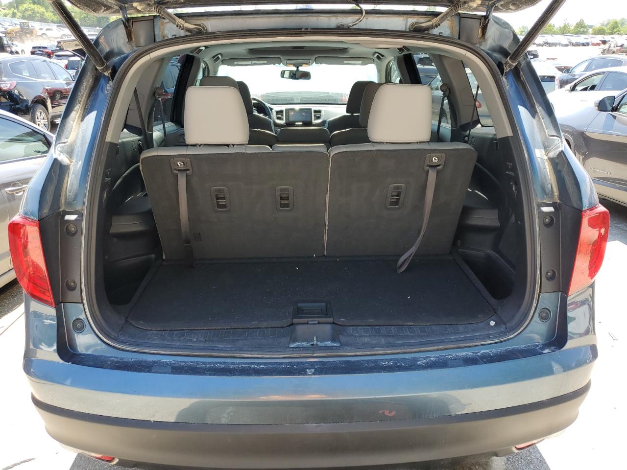 5FNYF6H5XHB087715 2017 Honda Pilot Exl