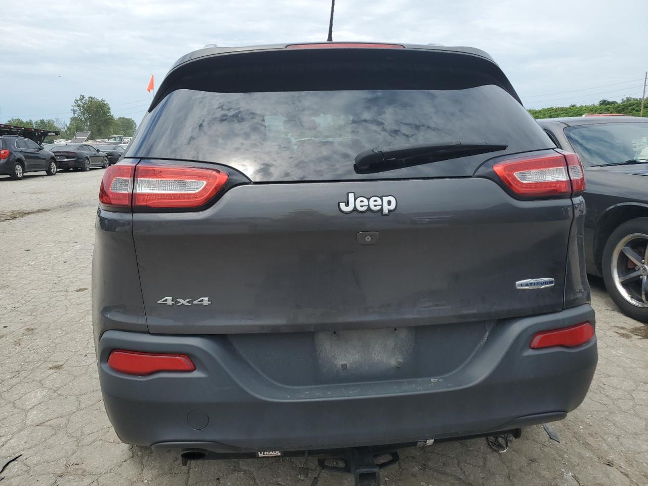 2015 Jeep Cherokee Latitude vin: 1C4PJMCB8FW514779