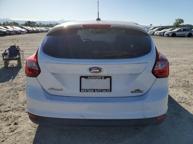 2014 Ford Focus Se VIN: 1FADP3K21EL230963 Lot: 57731134