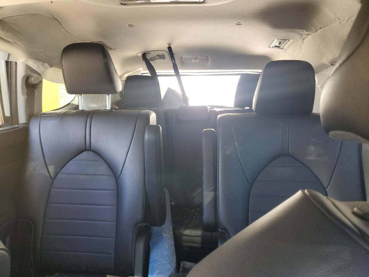 5TDGZRBHXNS243931 2022 Toyota Highlander Xle