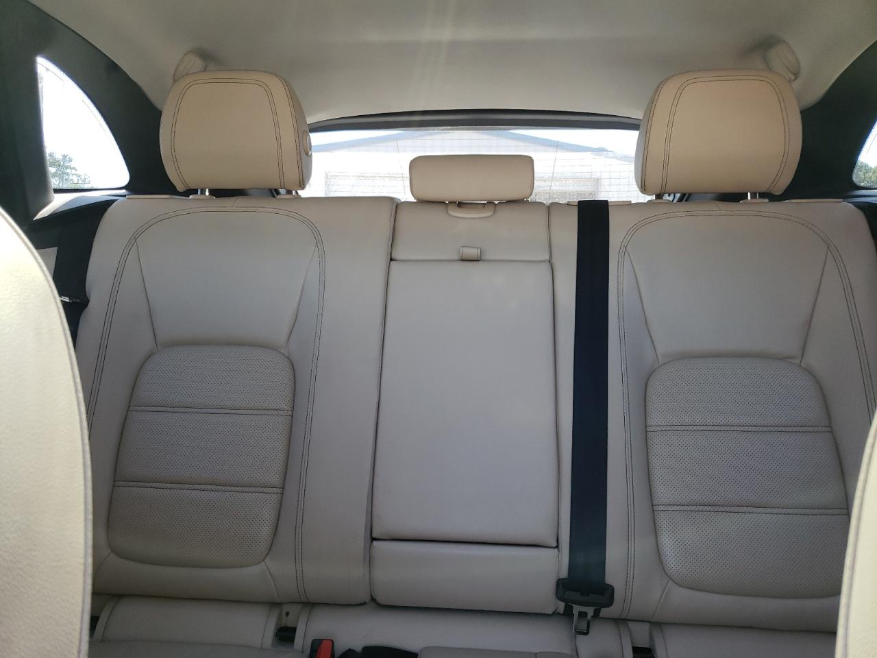 SADCK2BV8HA891676 2017 Jaguar F-Pace Prestige